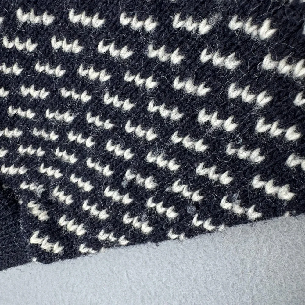 Vintage LL Bean Sweater Mens Medium Blue Birds Eye Wool Rayon Fisherman Norway - Picture 5 of 13